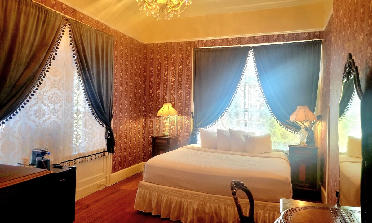 Bisbee Hotel | Copper Queen Hotel