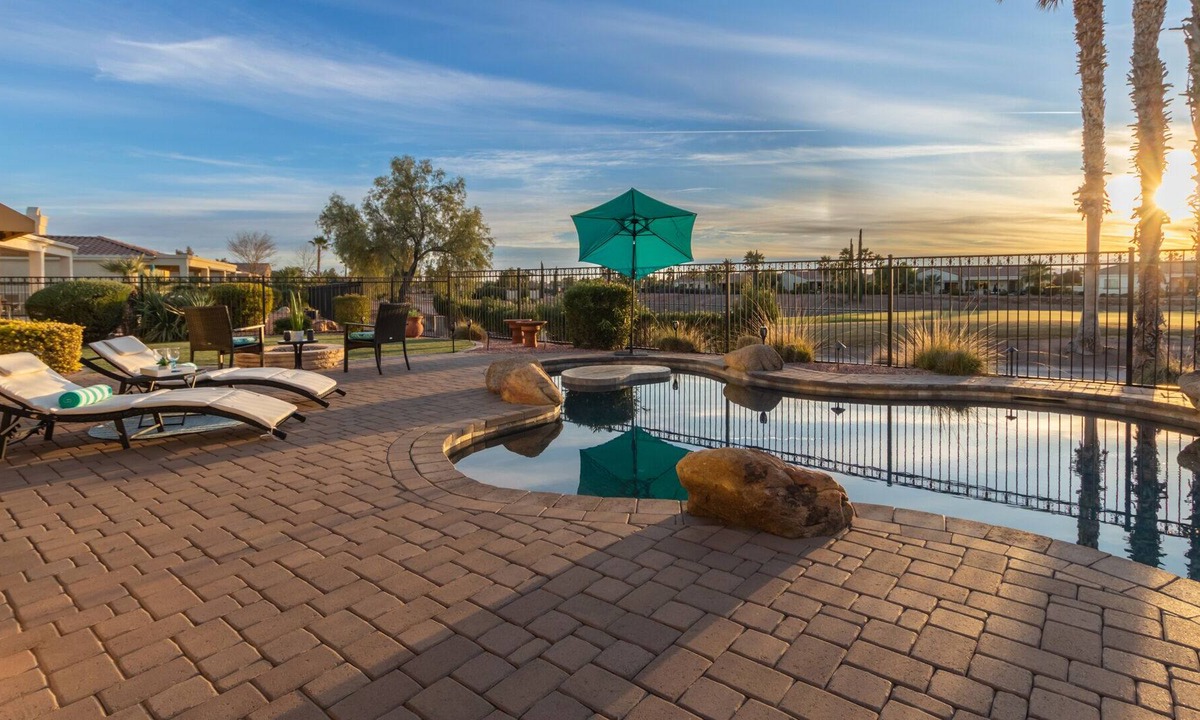 Corte Bella House | Corte Bella Golf Course Views! Heated Pool, Private Casita! Small Dog Friendly.