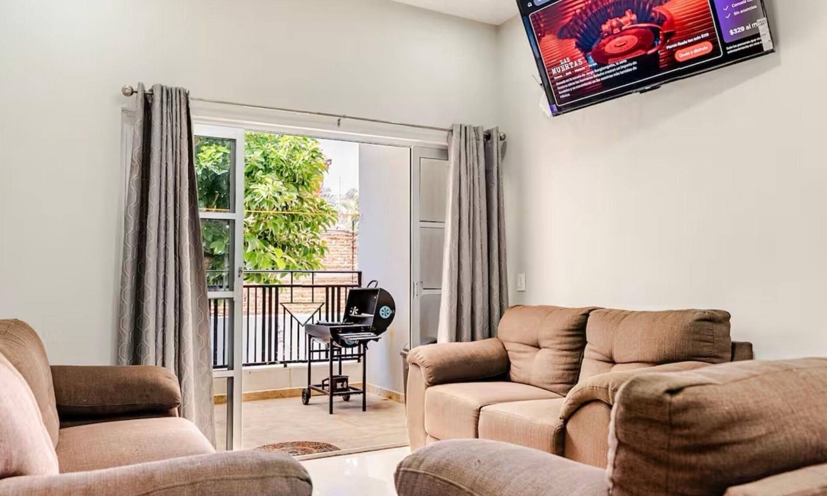 Tequila Apartment | Cozy 2-bedroom apartment in charming Tequila with WiFi, AC