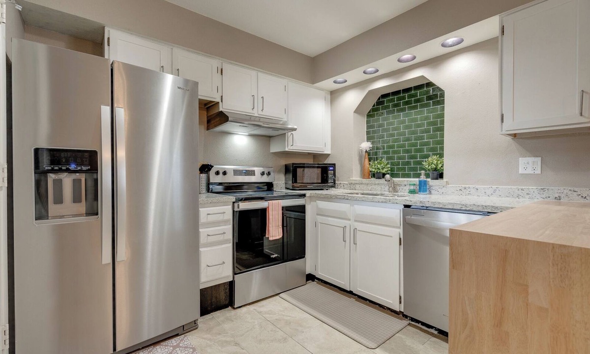 Mesa Grande House | Cozy 3-bedroom house in charming Mesa with WiFi, walking distance to Sloan Park