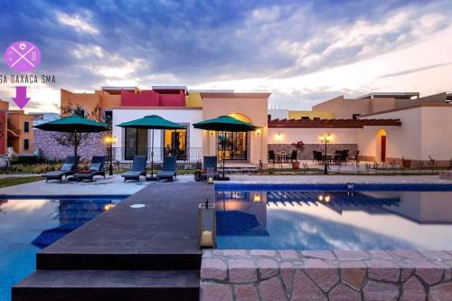 San Miguel de Allende Apartment | Departamento Casa Oaxaca SMA Pool Rooftgarden