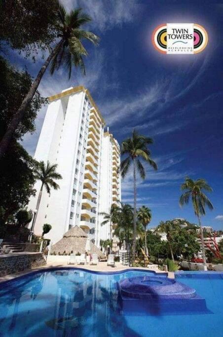 Caleta Apartment | Departamento con vista al mar, albercas y juegos