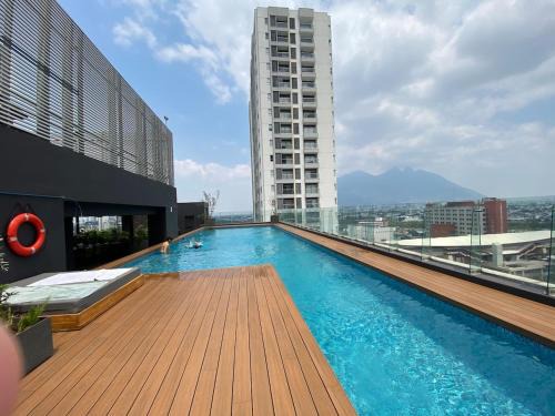 Monterrey Centro Apartment | Departamento dentro paseo Santa Lucía Monterrey