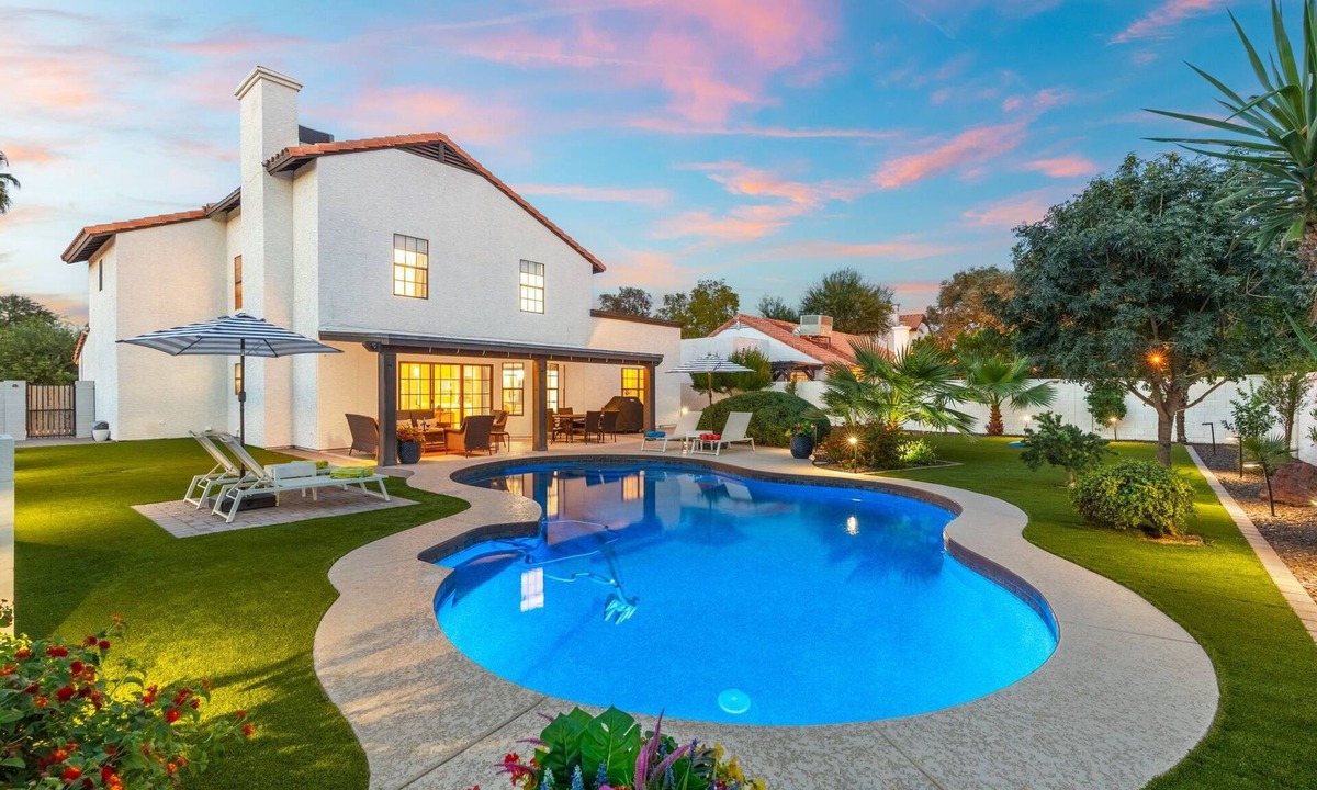 Paradise Park Vista House | Desert Escape Minutes from Shopping, Dining & Golf
