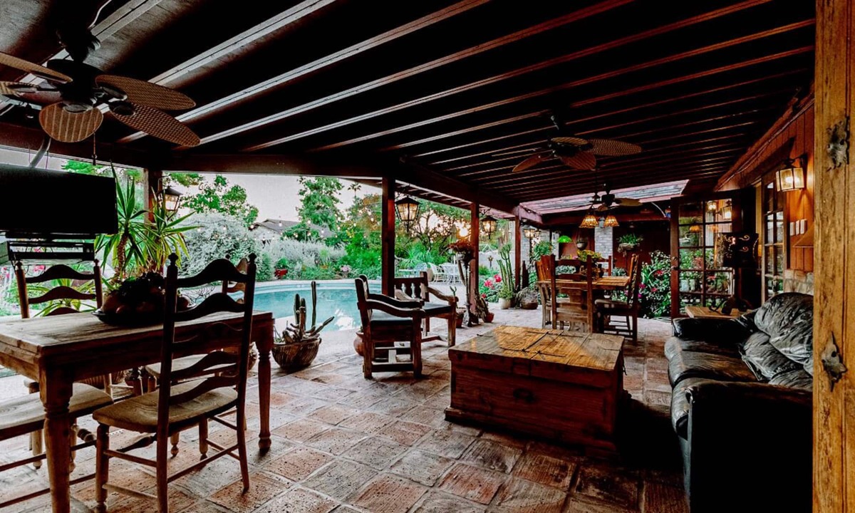 Shea North Estates House | Desert Oasis- North Scottsdale Home - Massive Backyard Gardens/Patios/Pool