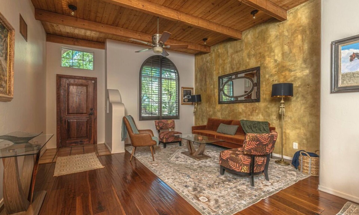 Catalina Foothills Estates House | Desert Oasis w/private pool, 3-bedroom home with AC & WiFi in Tucson