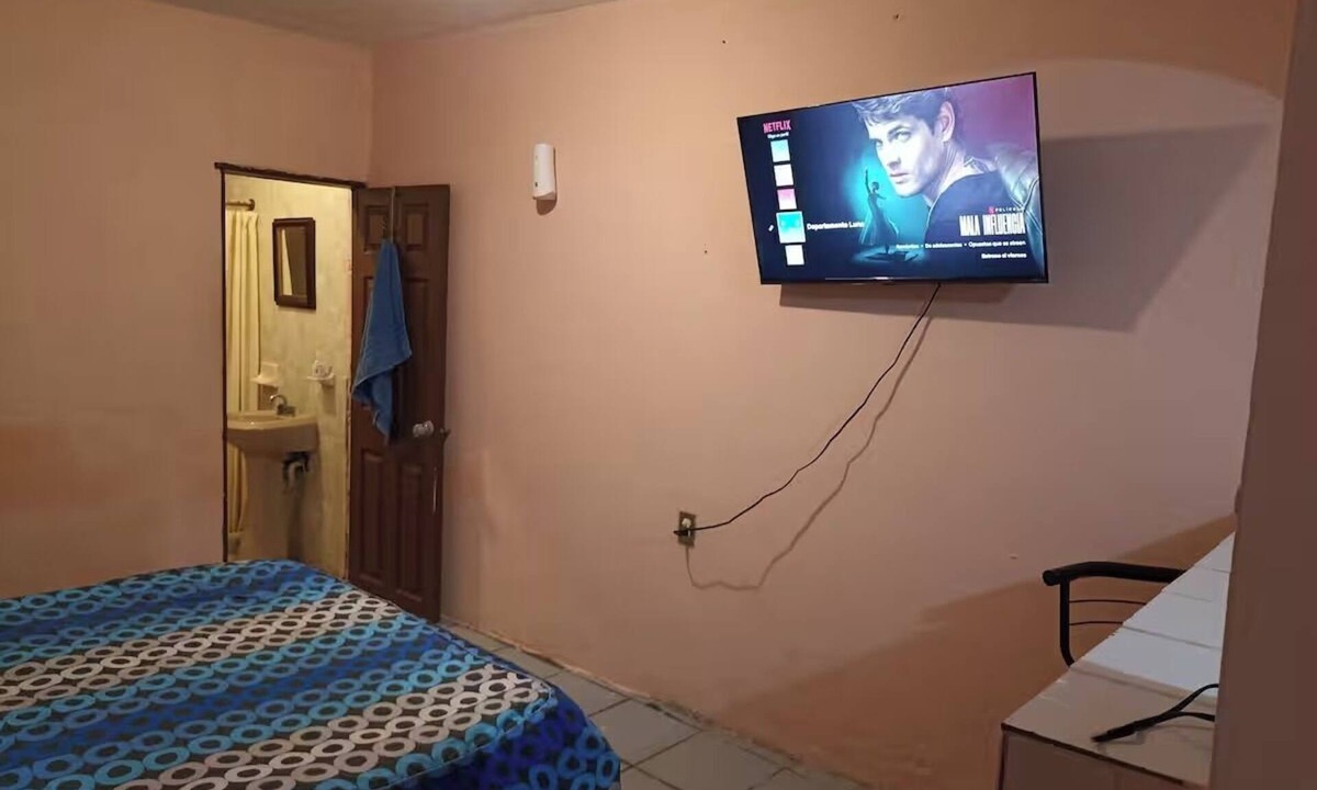 Guadalupe Apartment | Detached Mini Apartment between Estadio/Fundidora airport