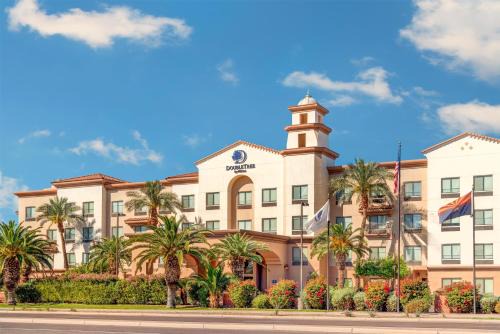 Gilbert Hotel | DoubleTree by Hilton Phoenix-Gilbert