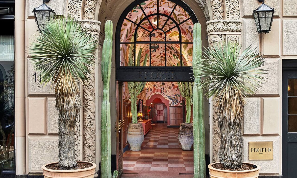 Downtown Los Angeles Hotel | Downtown Los Angeles Proper Hotel, a Member of Design Hotels