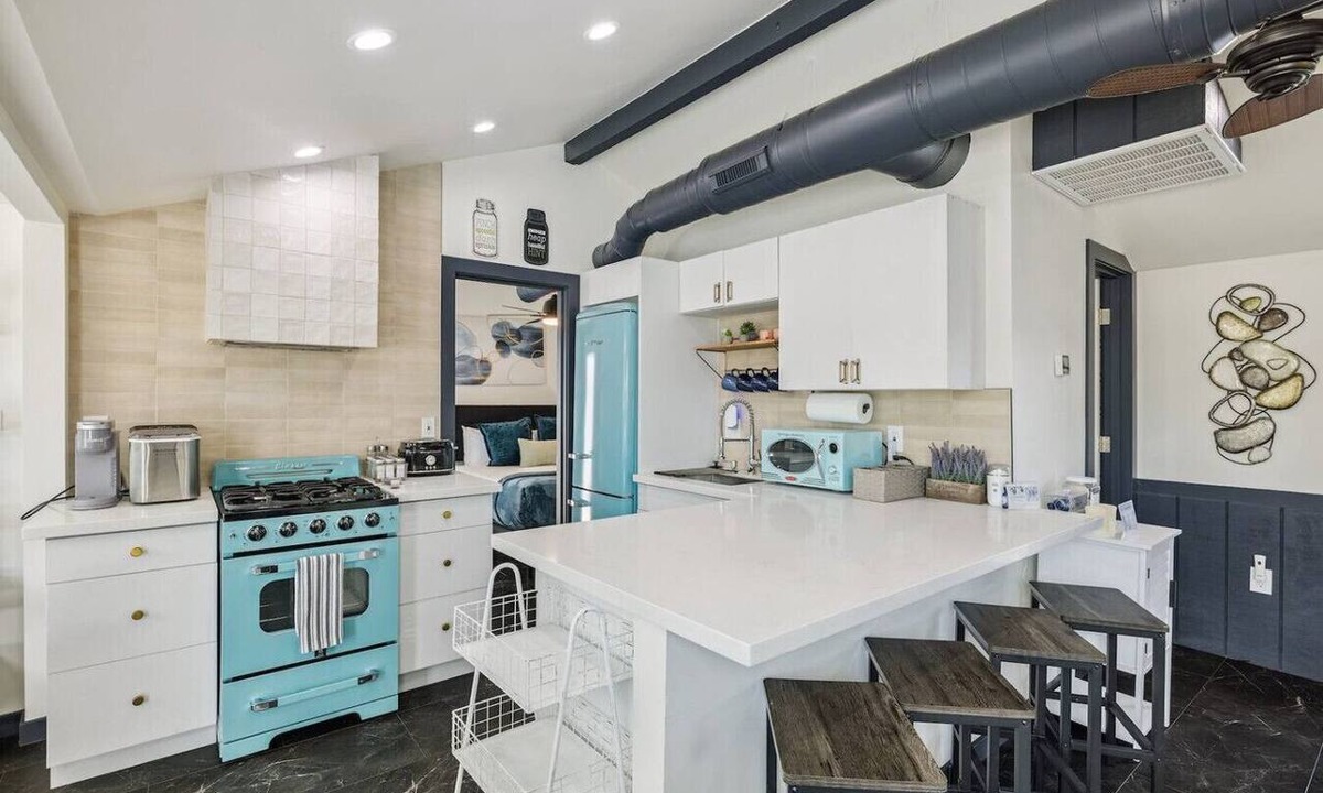 Garfield House | Downtown Phoenix Modern Retreat B | Walkable