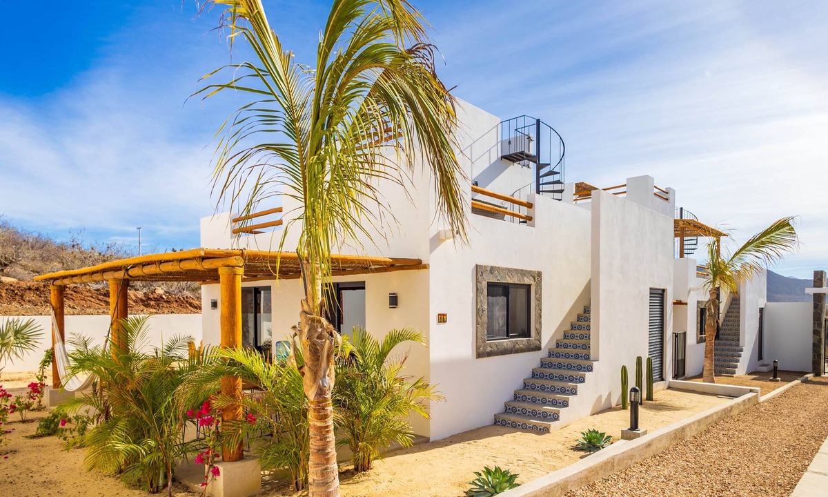 Cerritos House | El Corazón Contento | Cerritos Beach