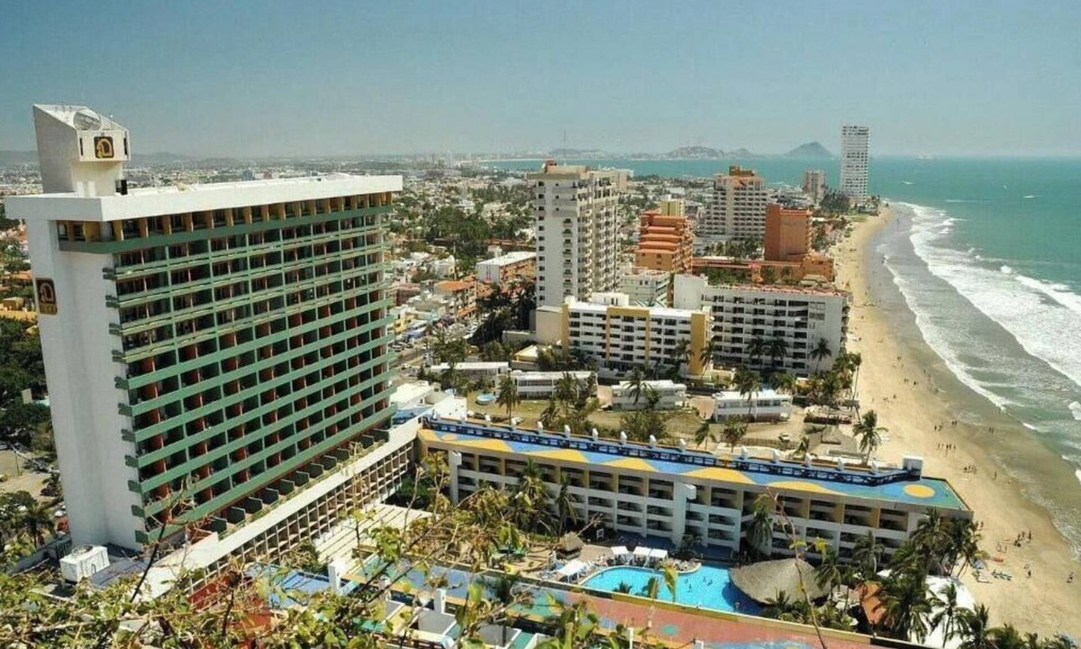 Las Gaviotas Apartment | El Moro Tower el Cid at Mazatlan #1