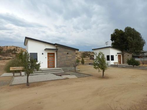 Ejido Erendira Ski Chalet | Emilia Cozy Hideaway