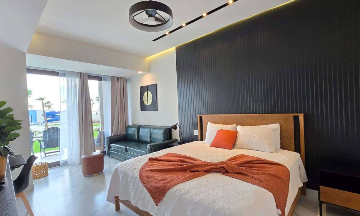 Centro Apartment | Encantame Soleil |1st Floor-R103 Studio |Sleeps4