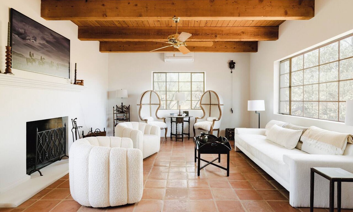 Pinnacle Peak House | Encanto Saguaro by LuxeKey | Chic Adobe Home on Private Land