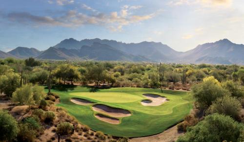Desert View Village House | Enjoy Pool Putting Green Sports Court-Pickleball