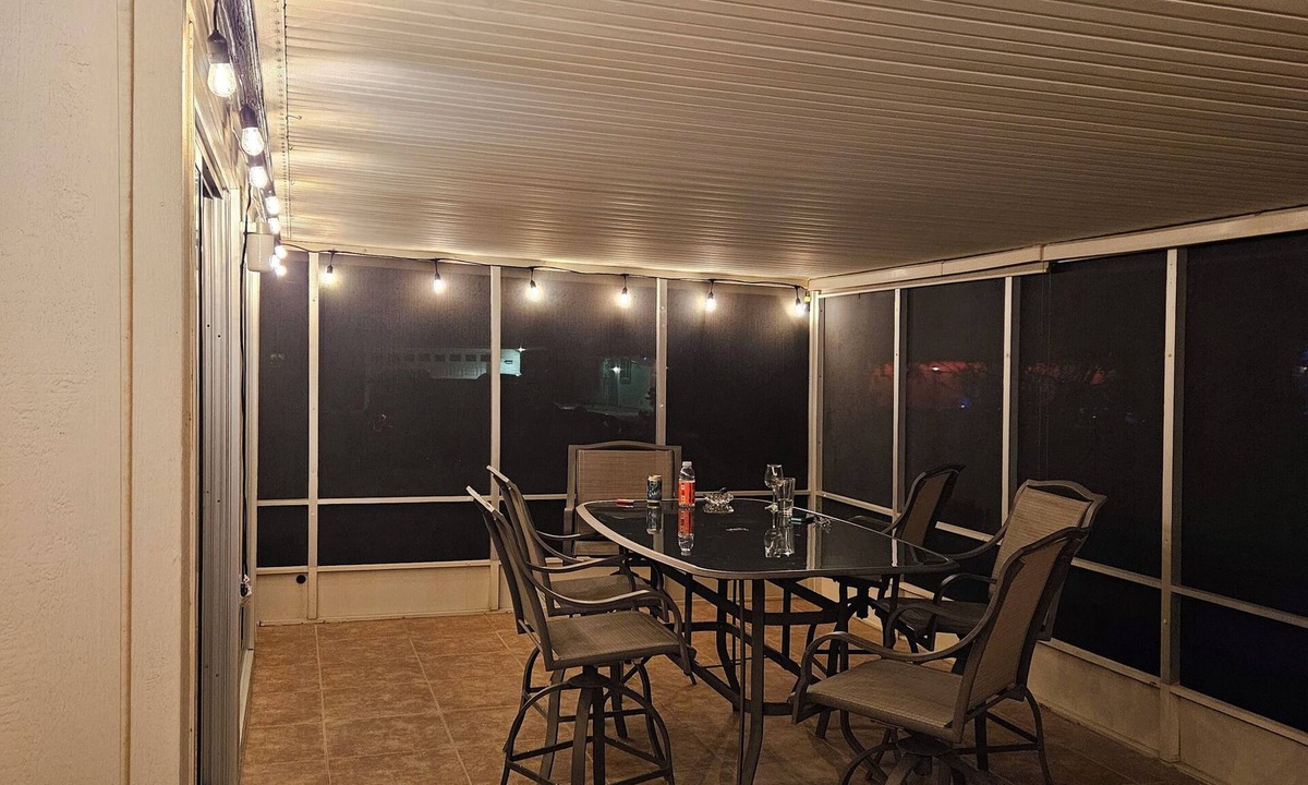 Sun City West House | Enjoyable 3-bedroom house with AC in quaint Sun City West +55 community.