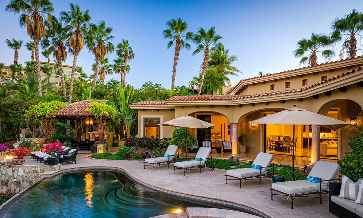 Palmilla Villa | Entrada 63 Stunning 4 BR villa in Palmilla
