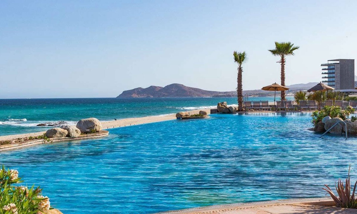 Cabo San Lucas Resort | Escape to the Beach - Villa La Valencia Beach Resort & Spa
