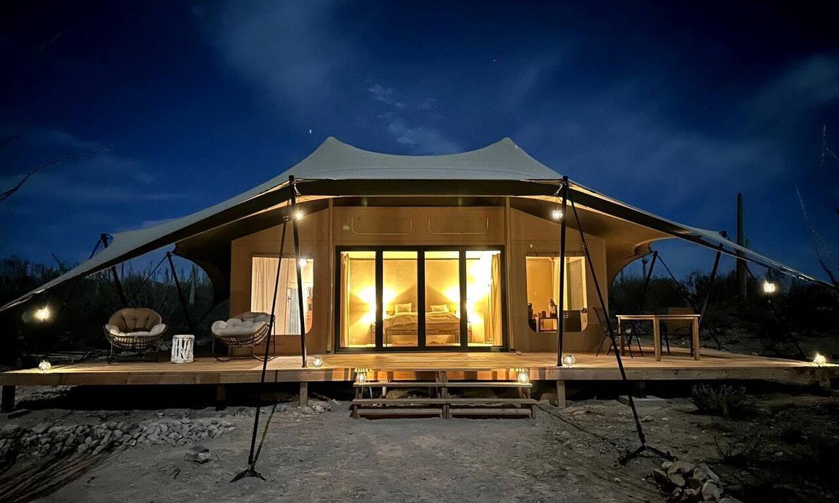 Marana RV Rental | Exclusive Luxury Glamping Retreat with Stargazing & Desert Trails near Saguaro National Park, Arizona