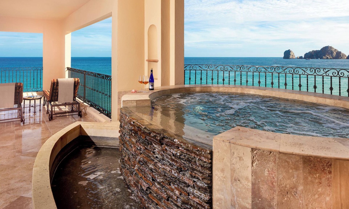 El Medano Ejidal Villa | Experience Cabo's Best: Penthouse Style Ocean Front - Villa La Estancia 3201