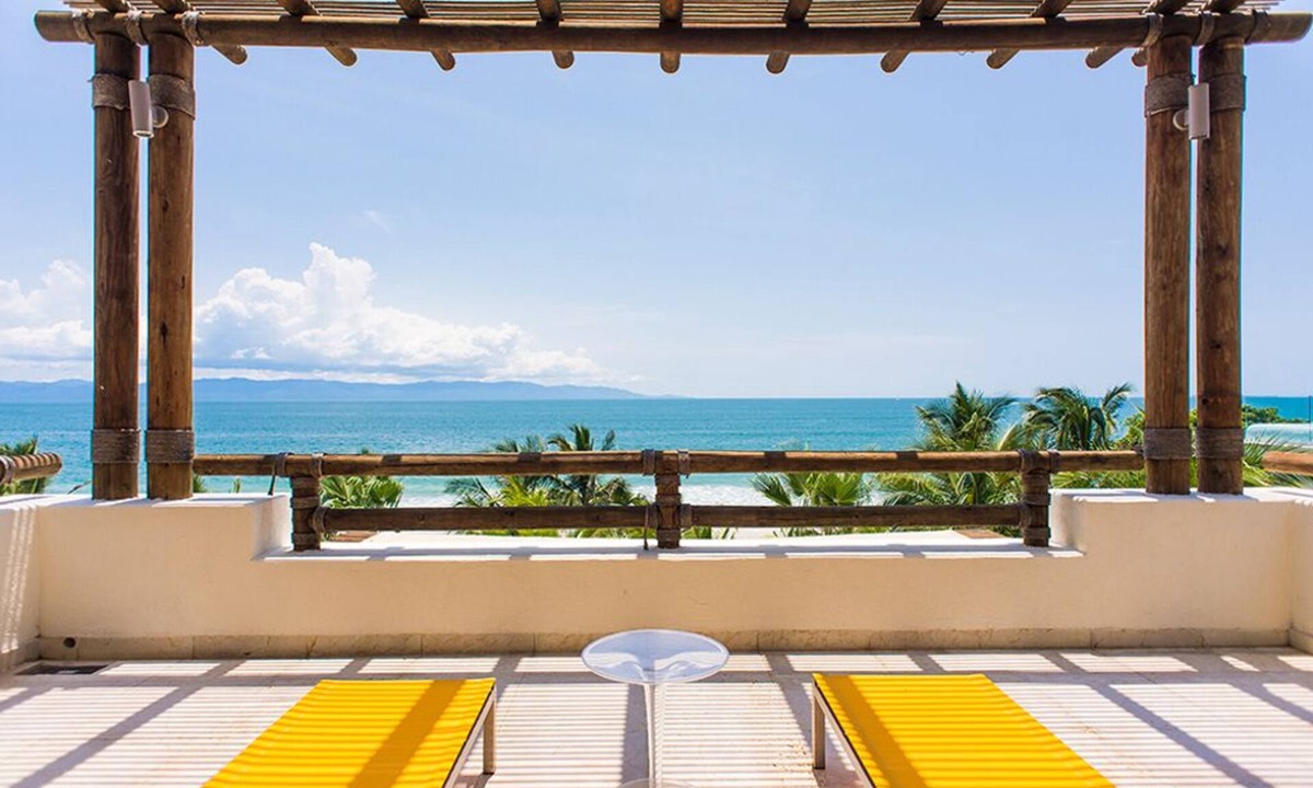 Punta de Mita Condo | Exquisite Design Pacifico Building Los Veneros