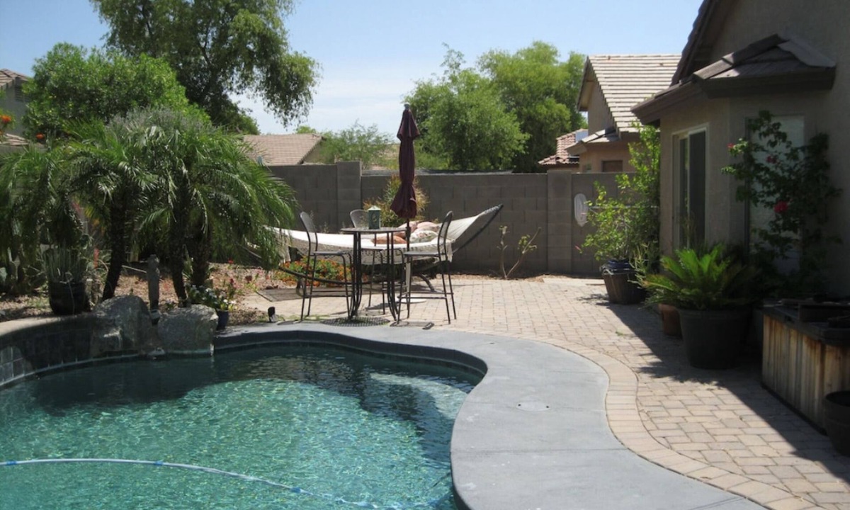 Legacy Parc House | Family Friendly, Heated Pool, Make Yourself at Home