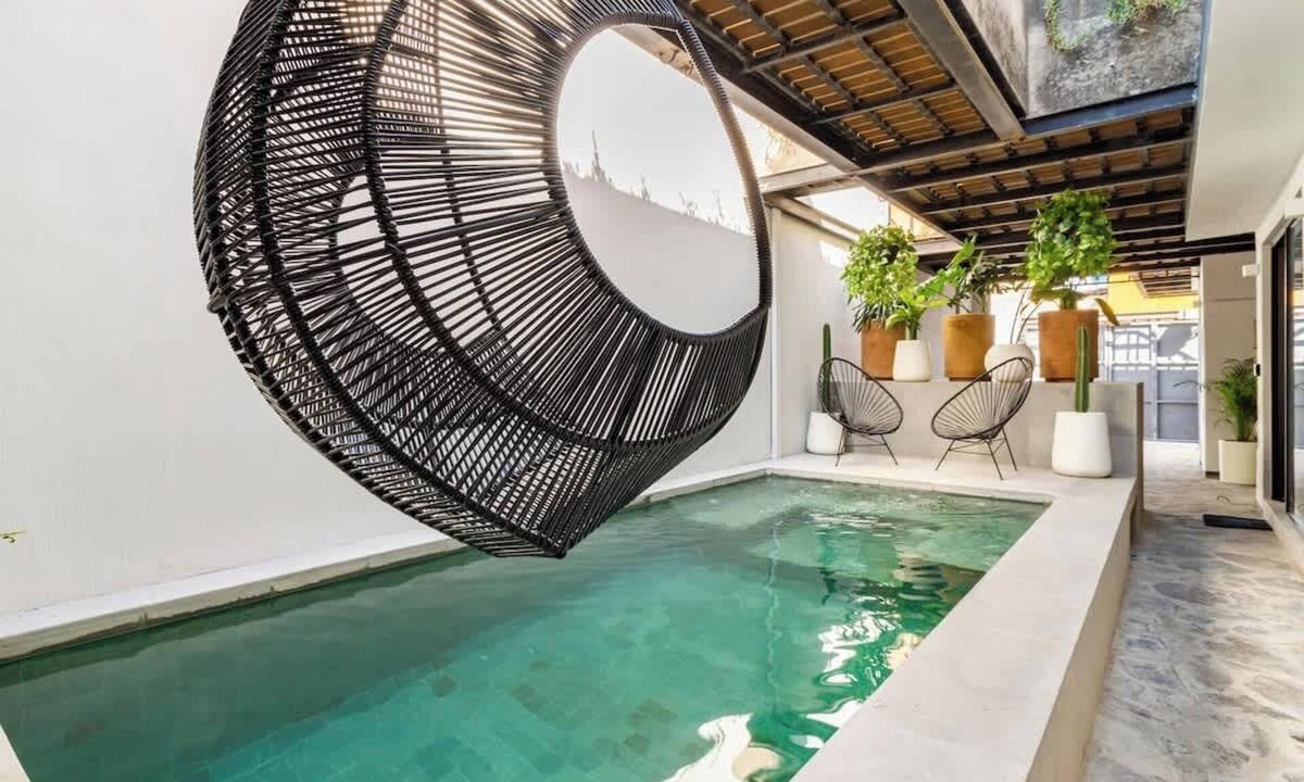 La Estancia House | Family Rooftop & Private Pool Property
