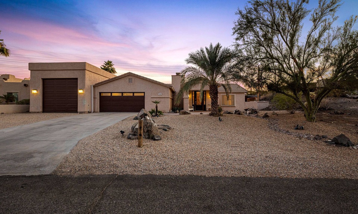 Lake Havasu City House | FIVE BEDROOM PRIVATE HOME w/POOL AND AMAZING VIEWS!