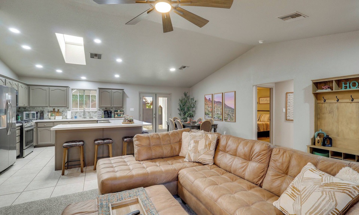 Mesa Del Sol House | Foothills Family Home Near Lake & Colorado River!
