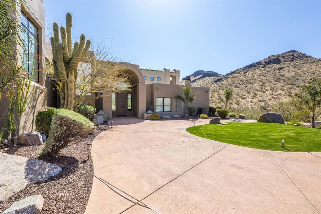 Pinnacle Peak Heights House | Foothills Home