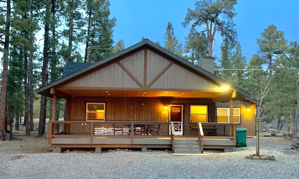 Munds Park Cabin | Forest as Your Backyard - Near Flagstaff, Grand Canyon, Sedona