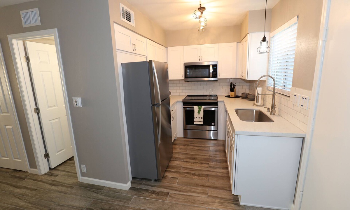 Fashion Square House | Freshly Remodeled Townhouse in Old Town Scottsdale!