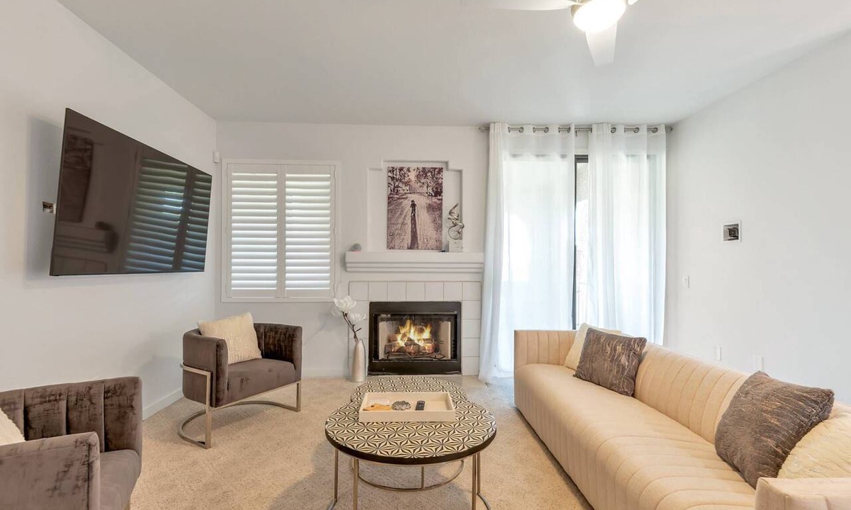 North Scottsdale Condo | Gated First Floor Condo, Heated Community Pool & Spa, Near TPC, Westworld, Dining, Shopping & Hiking