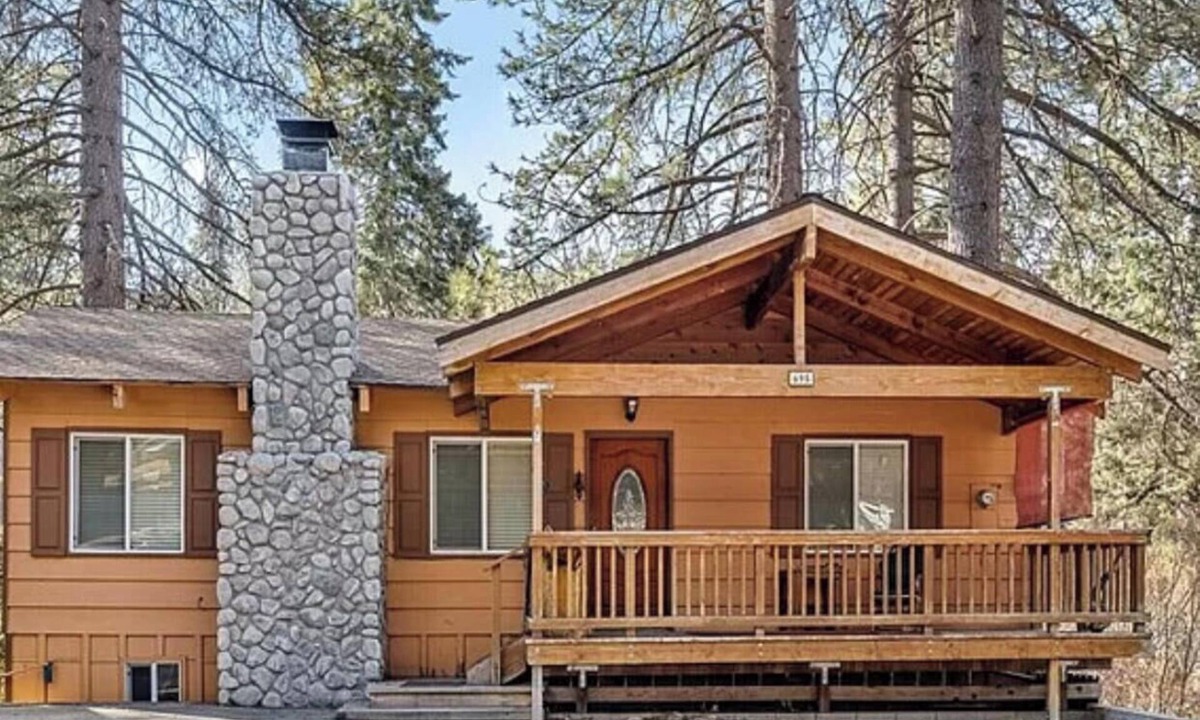 Green Valley Lake Cabin | Getaway and cozy Family Cabin in the Mountains