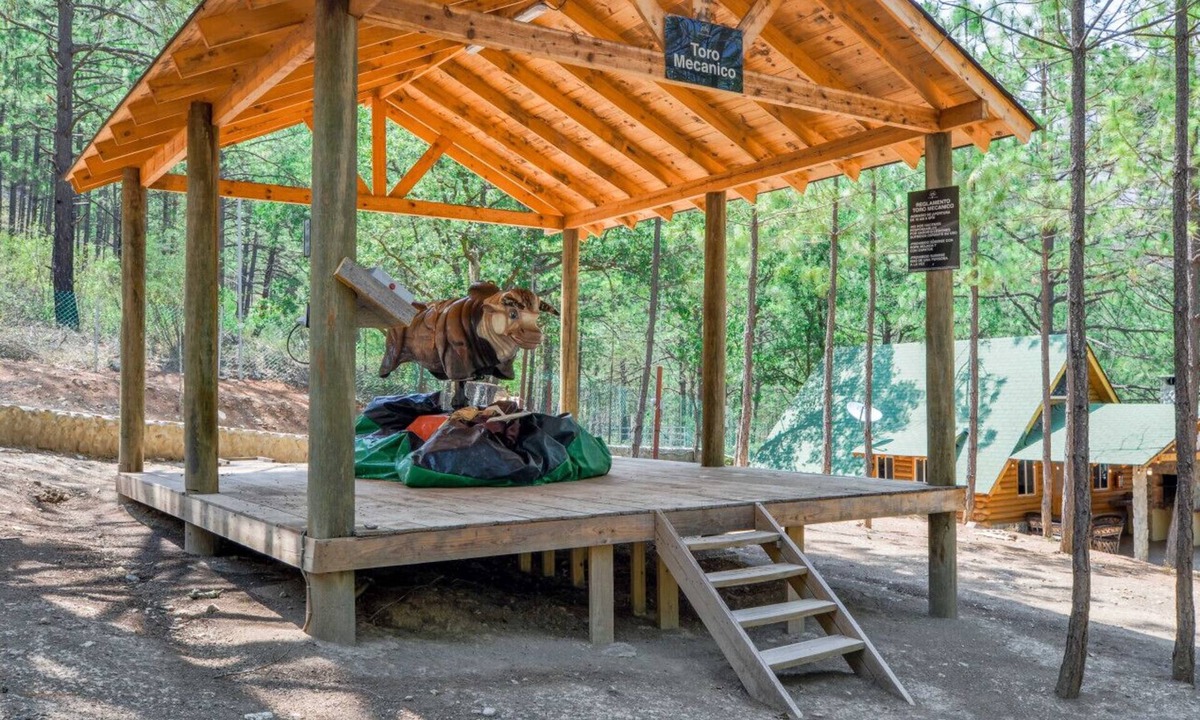 Santiago RV Rental | Glamping experience surrounded by nature