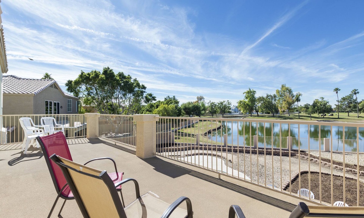 Arrowhead Ranch Villa | Glendale Golf Community Getaway