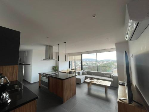Chapalita Apartment | Gran depa en Chapalita con excelente ubicacion