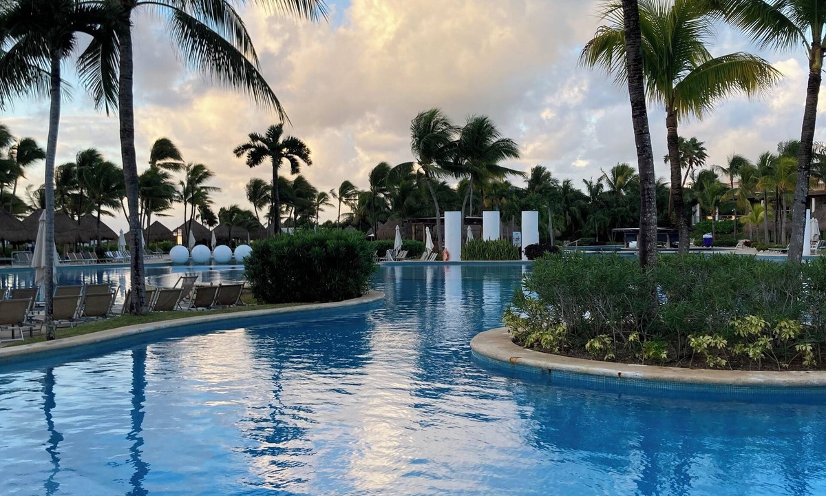 Villa Juarez Resort | Grand Mayan 1 Bedroom Suite