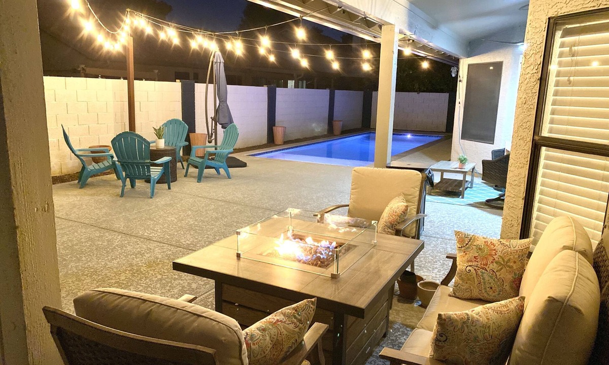 Avondale House | Great Home Close to All of the Spring Events