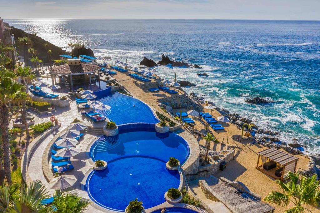 Cabo San Lucas Resort | Hacienda Encantada Resort & Residences