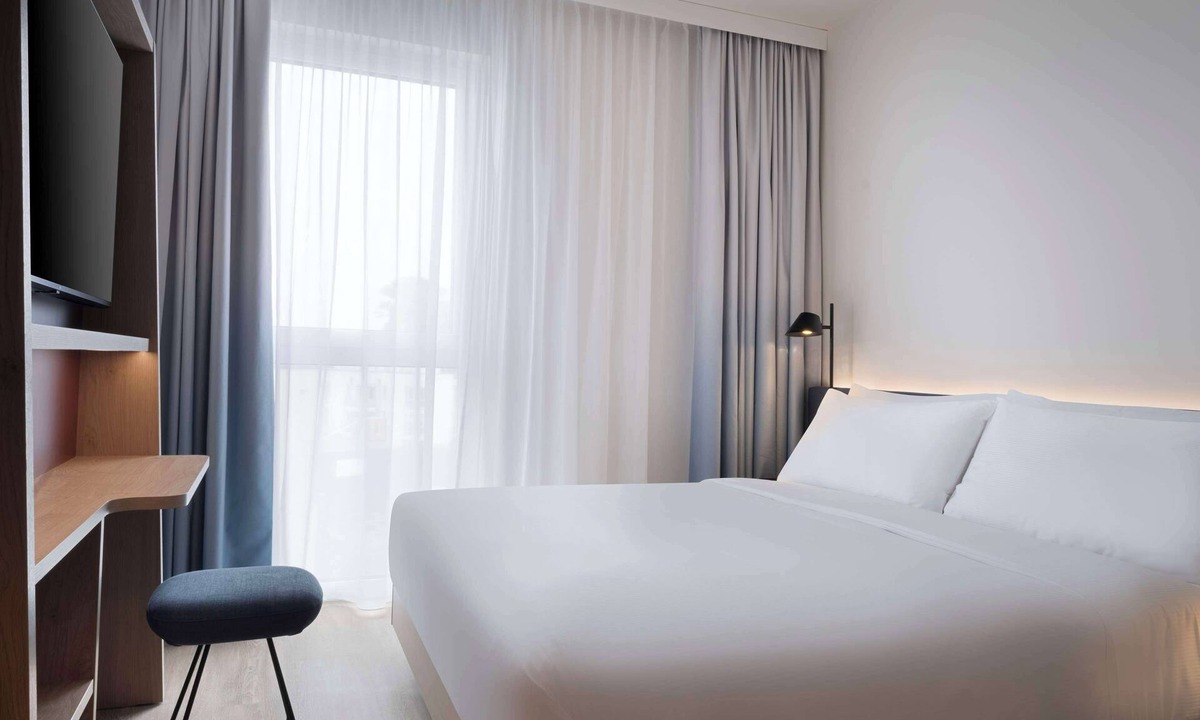 Celle Hotel | Hampton By Hilton Celle