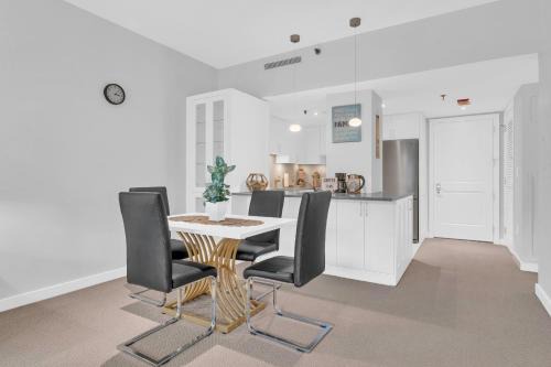 Penn Quarter Apartment | Heaven on Washington Fully Furnished Apartments