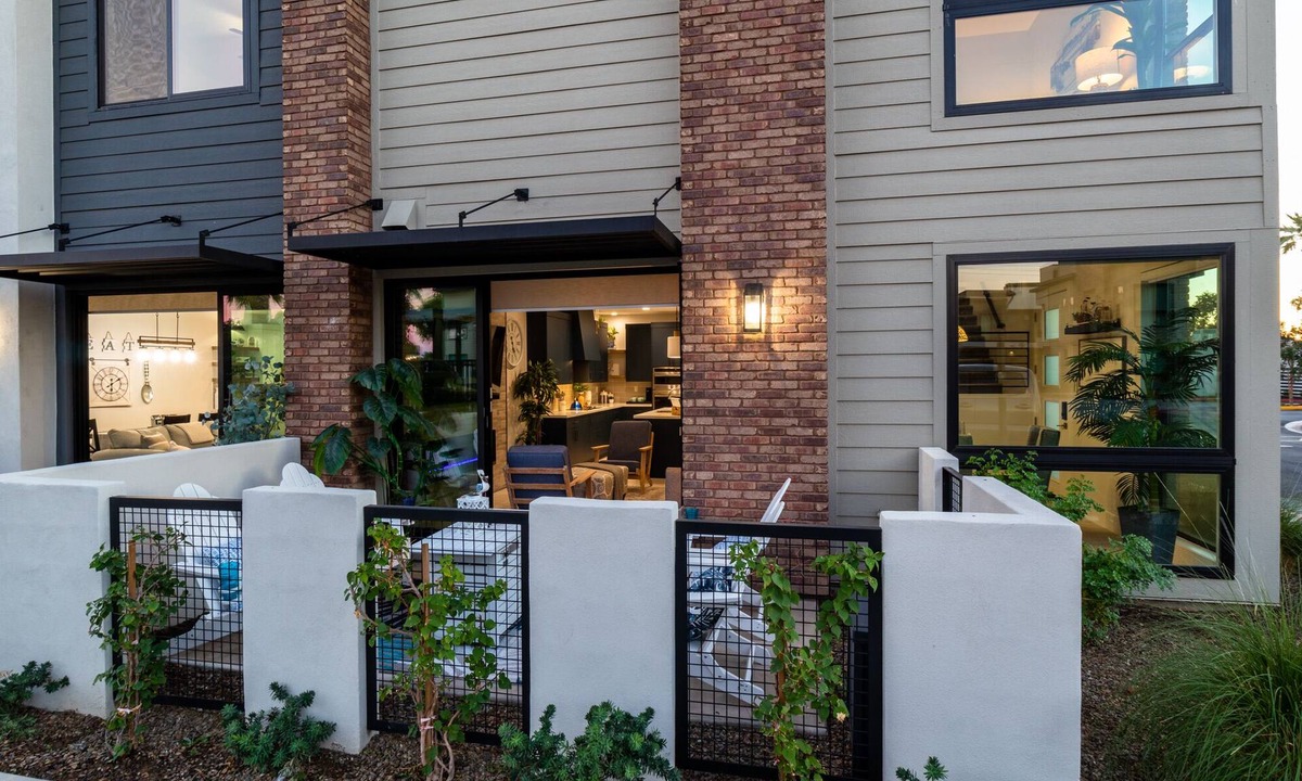 Gilbert House | Heritage District Oasis, 300 steps from downtown Gilbert amenities. -Lot 8