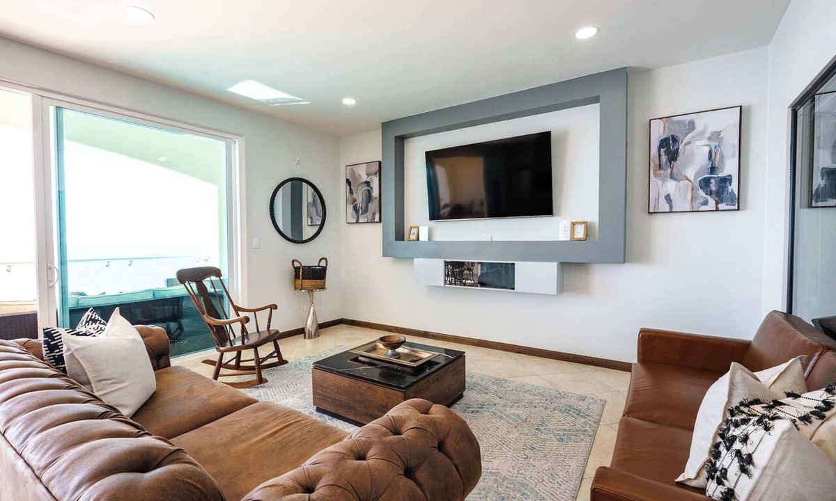 Rosarito Apartment | High Rise Coastal Escape Pool, Gym, Sandy Beach