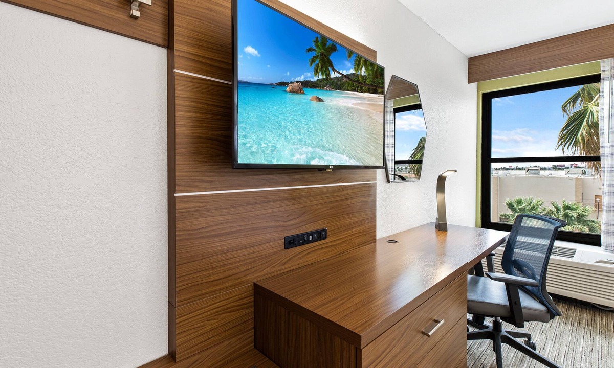 Harlingen Hotel | Holiday Inn Express Harlingen by IHG