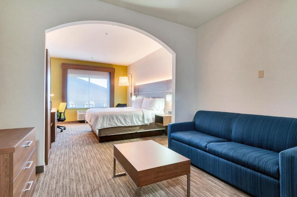 Banning Hotel | Holiday Inn Express Hotel & Suites Banning by IHG