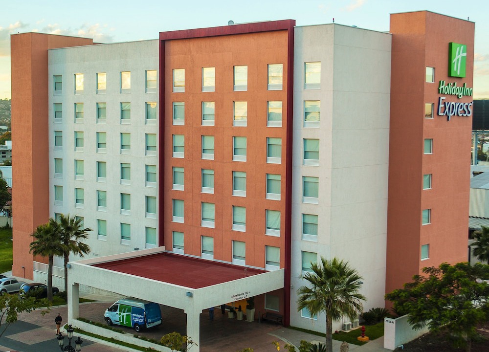 Tlaquepaque Hotel | Holiday Inn Express Guadalajara Aeropuerto