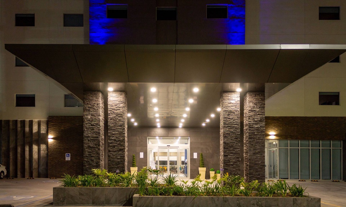 Tijuana Hotel | Holiday Inn Express & Suites Tijuana Otay by IHG