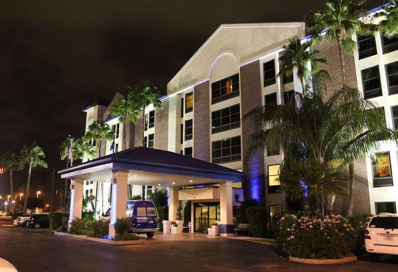 Harlingen Hotel | Holiday Inn Express